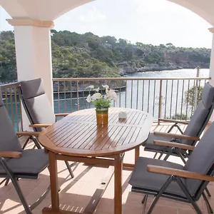 https://apartamentos-vista-al-puerto-cala-figuera-mallorca.balearic-islands.net