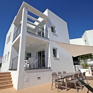 https://villa-can-bella.balearic-islands.net